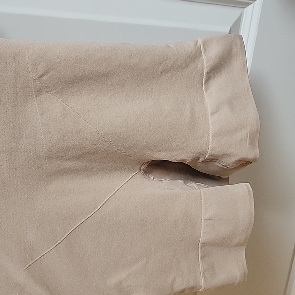 Booty Boost Shaper Shorts - Picture 9 of 11